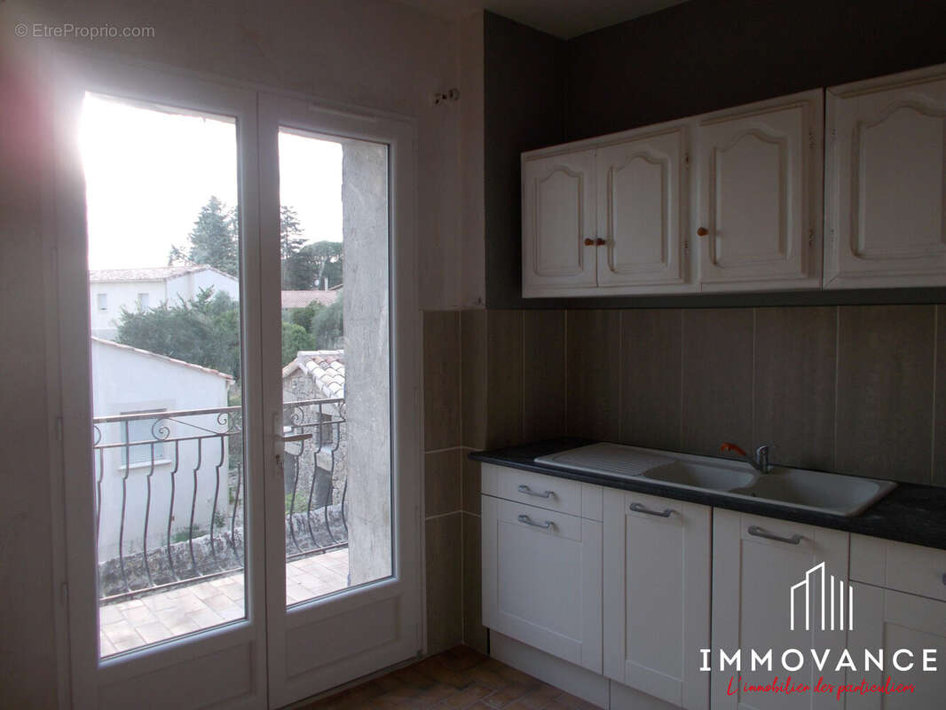 Maison à SAINT-MATHIEU-DE-TREVIERS