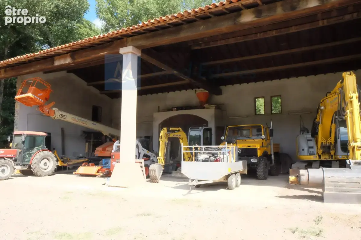 Propriété unique de 27 hectares au calme - superbes vues - photo 31