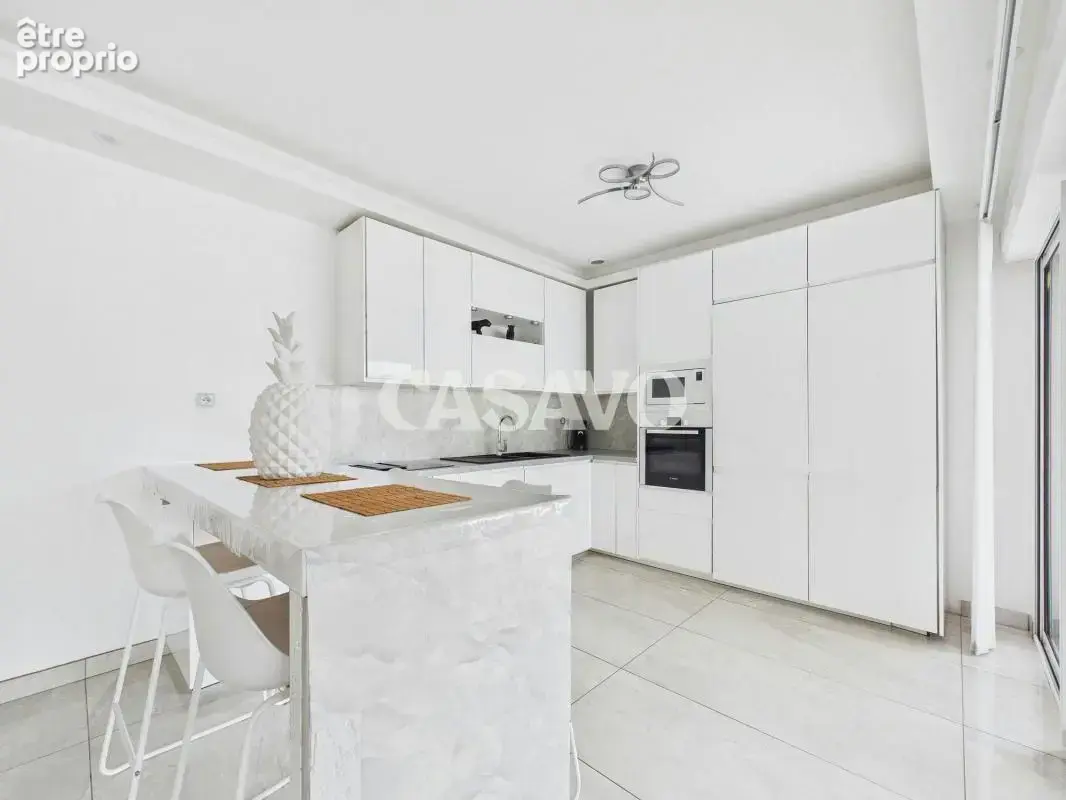 Vente Maison 4 pièces de 106m² - 33530 Bassens - photo 4