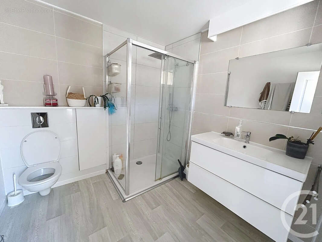 Maison à CHAMPILLON