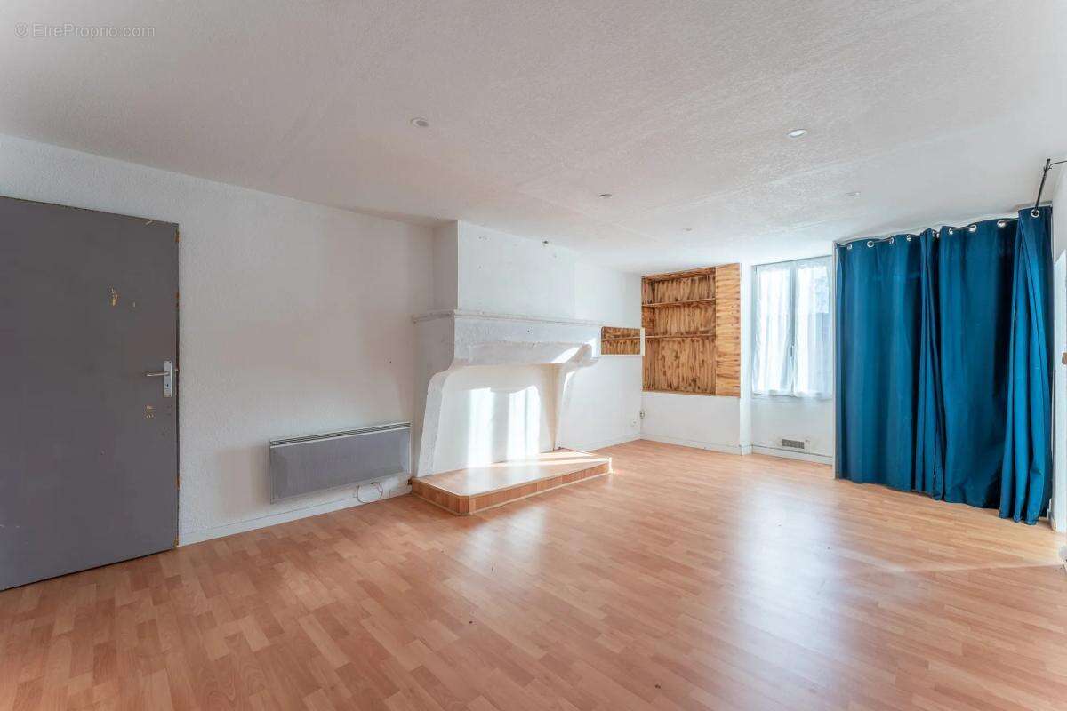 Maison à SAUVETERRE-DE-GUYENNE