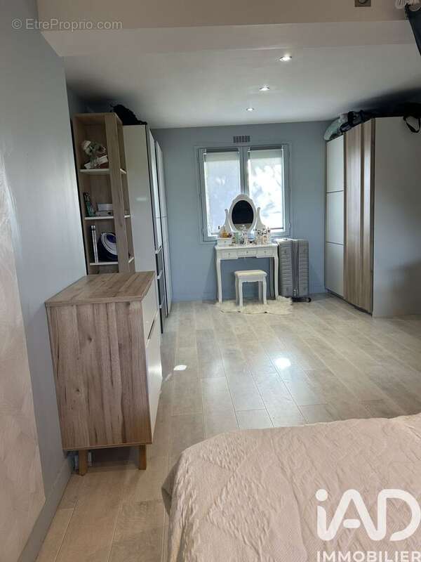 Photo 5 - Maison à MONTBIZOT