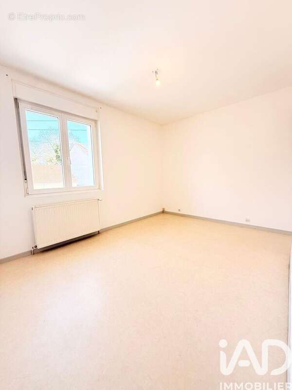Maison 70 m² à Is-En-Bassigny  - photo 4