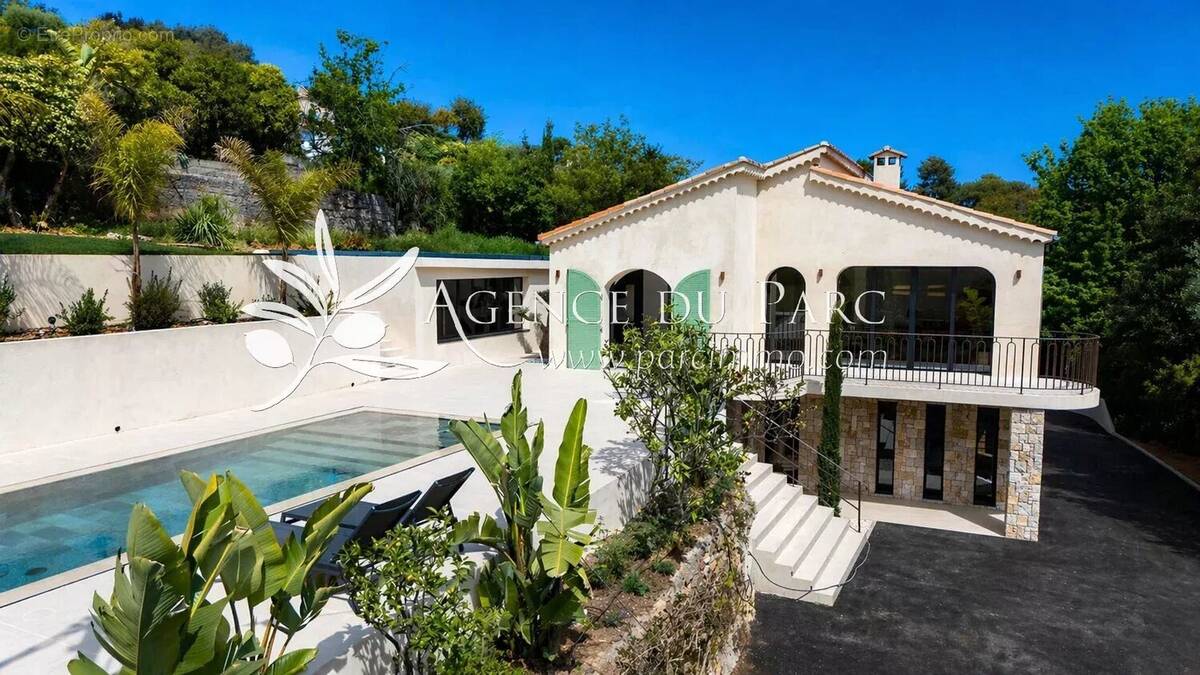 Maison à ANTIBES