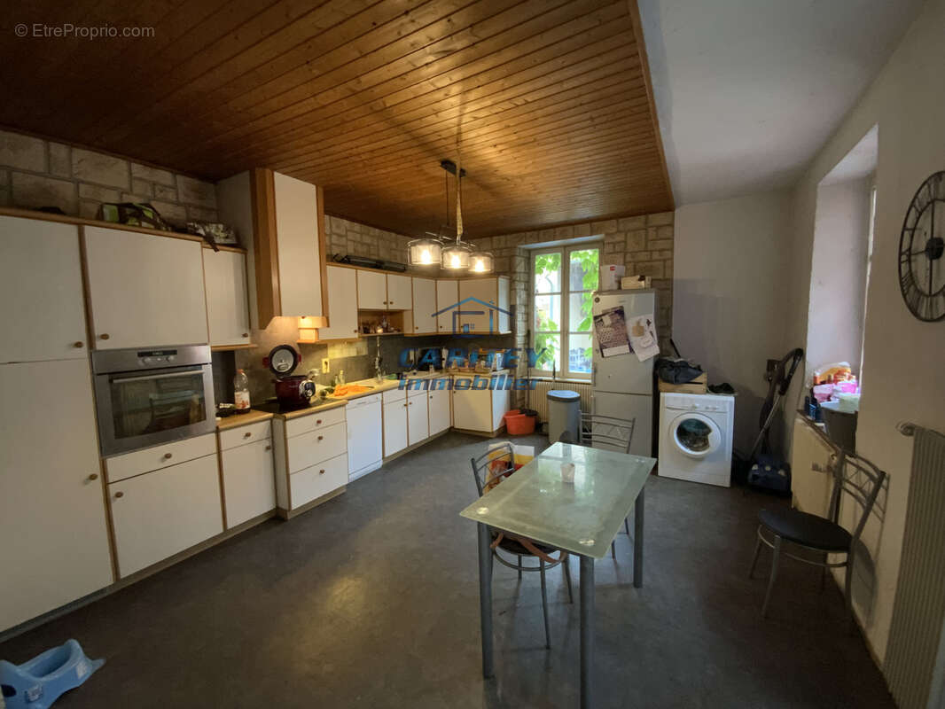 Maison à LURE