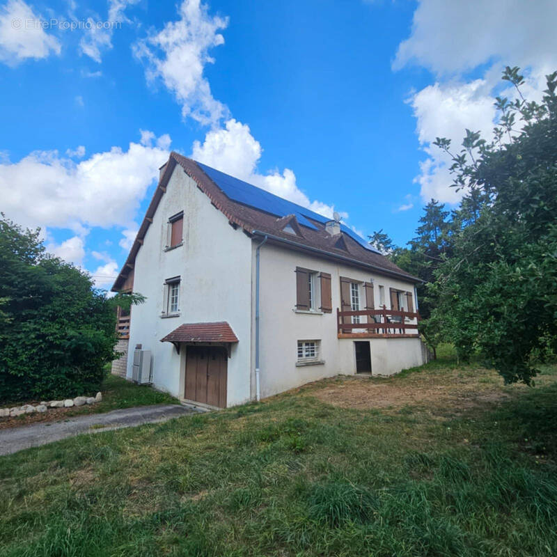Maison à CHENERAILLES