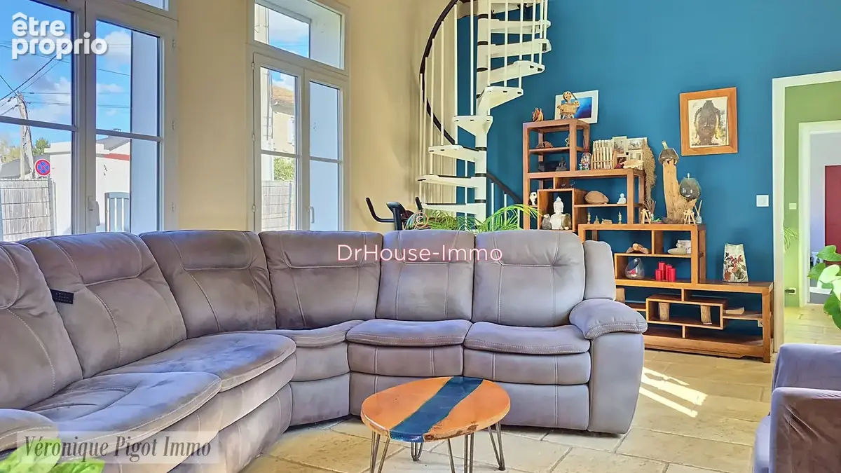 Maison 5 pièces 135 m² à vendre à Beynes (78650) - photo 1