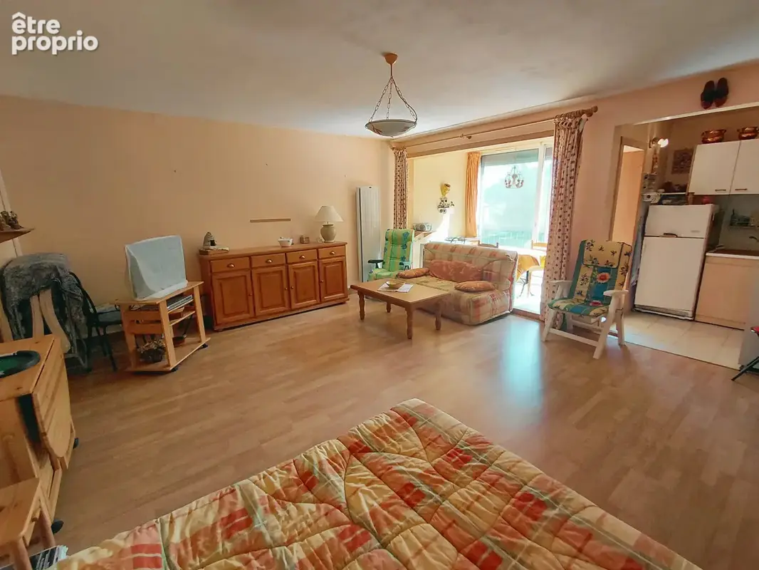Vals-les-bains - studio 50m2 - photo 8