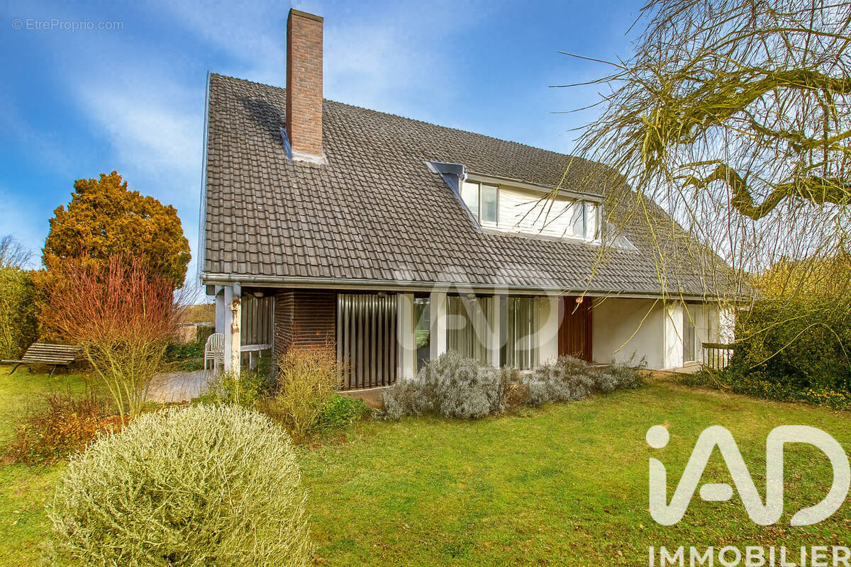 Photo 1 - Maison à AMIENS