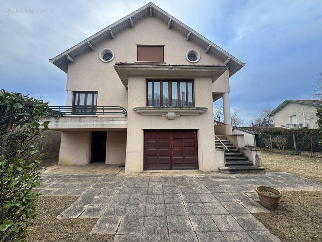 Maison à SAINT-PRIEST