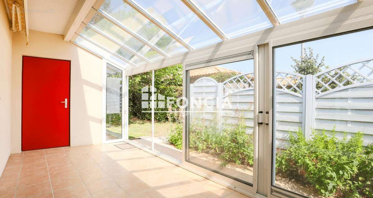 Maison à SALLES-SUR-MER