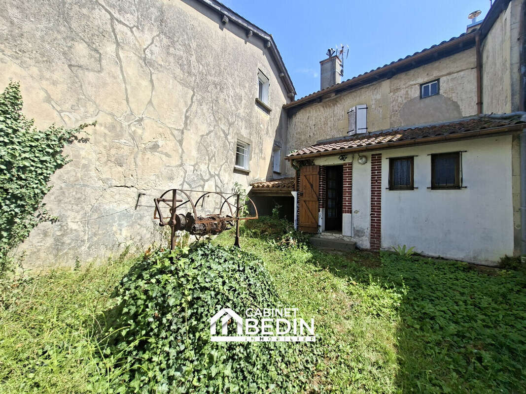 Maison 52 m² à Montfort-En-Chalosse  - photo 2