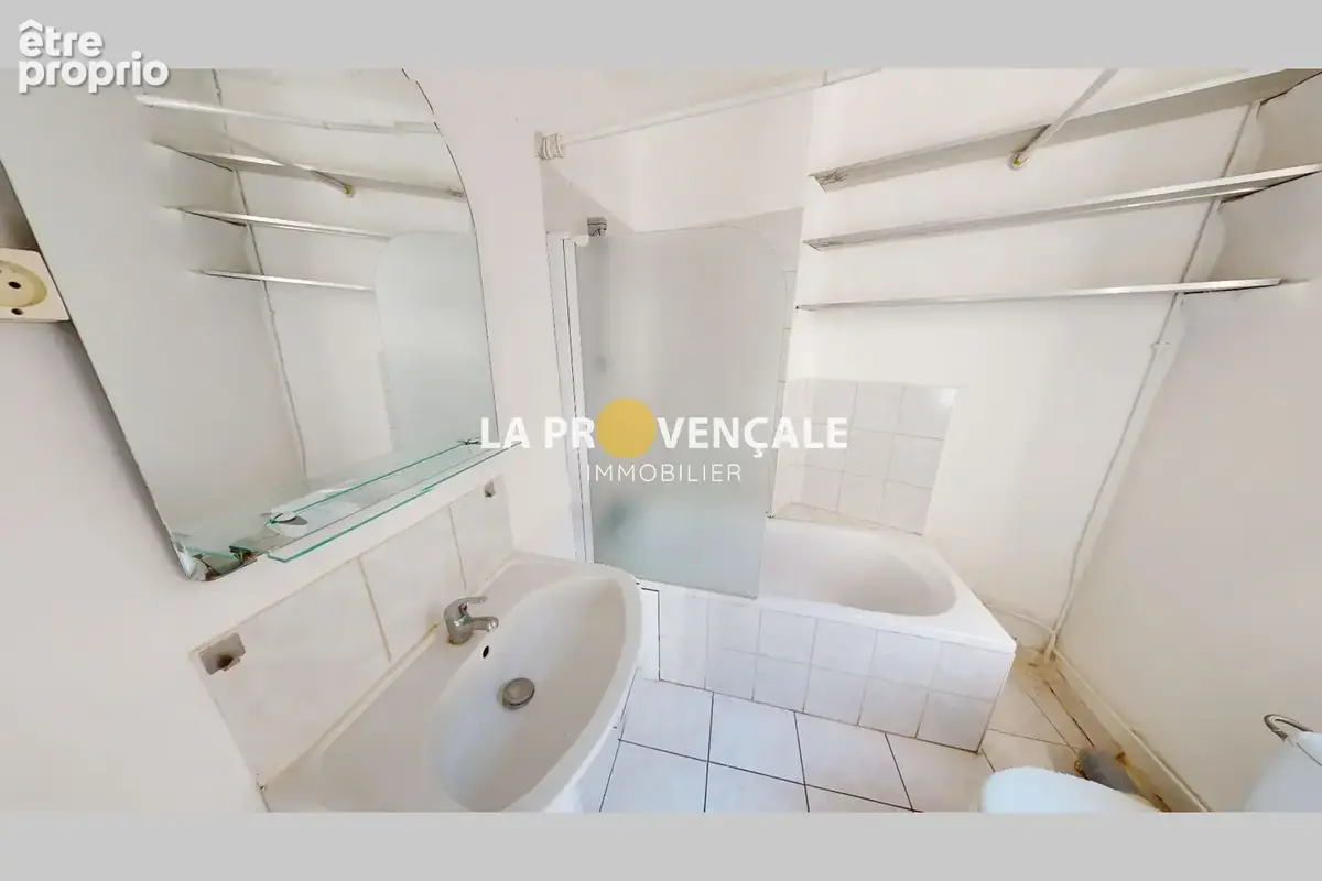 Appartement 2 pièces 61 m² à vendre à Trets (13530) - photo 8