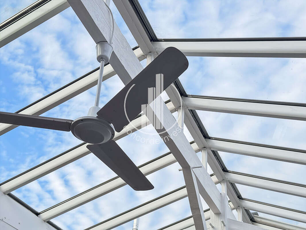 Appartement à PARIS-20E