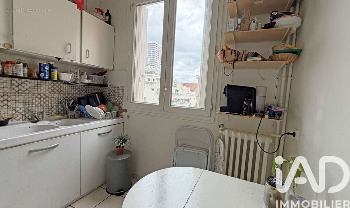 Photo 3 - Appartement à PARIS-18E