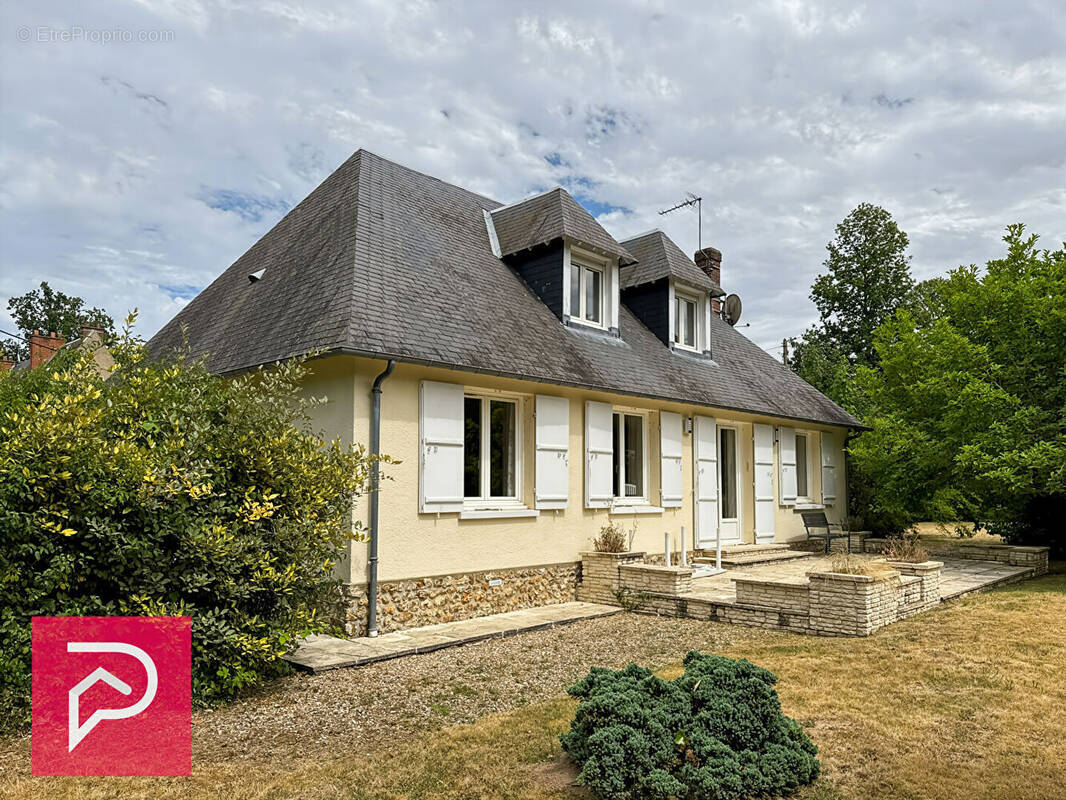 Maison à BERNAY