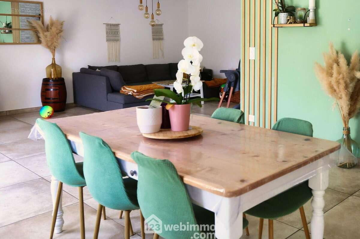 Maison 131 m² à Saint-Sauveur-D'aunis  - photo 33