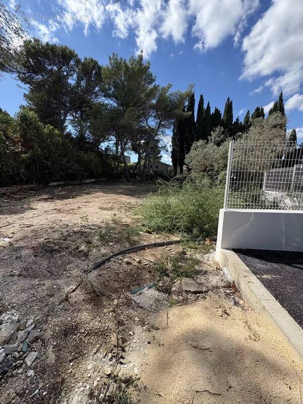 Terrain à MARTIGUES
