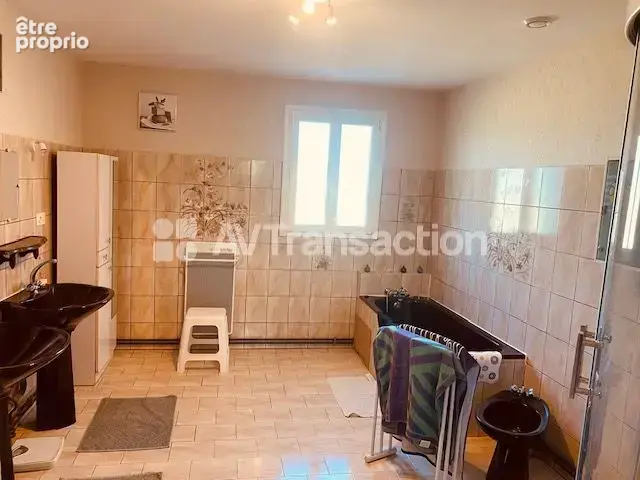 Maison 215 m² à Ladiville  - photo 16