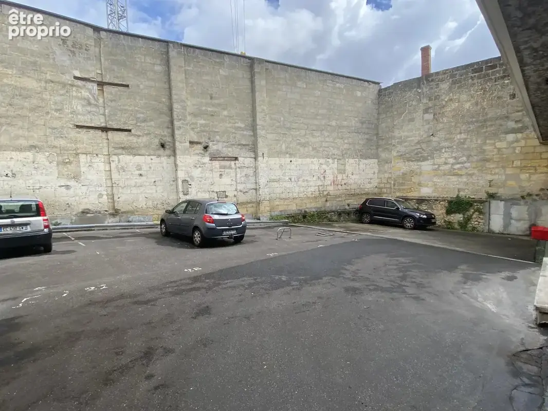Bordeaux Capucins place de parking privative et sécurisée - photo 2