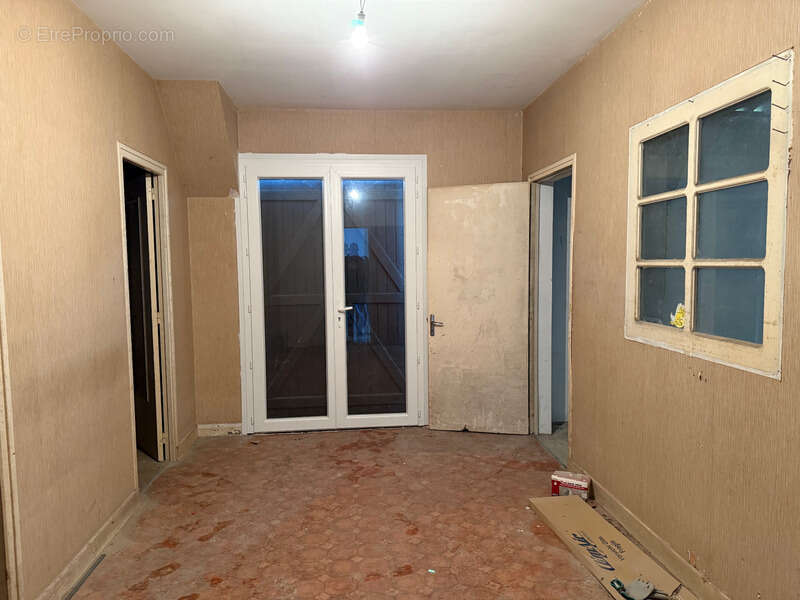 Commerce à PEYREHORADE