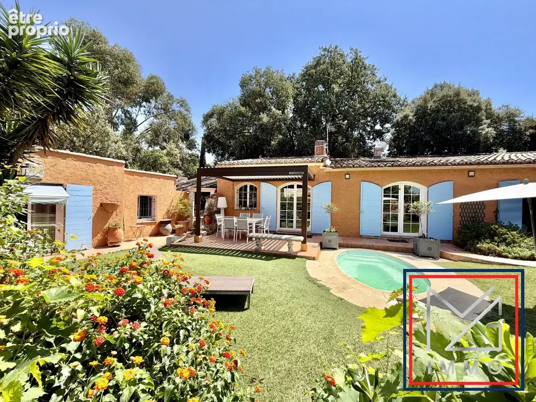 Maison à SIX-FOURS-LES-PLAGES