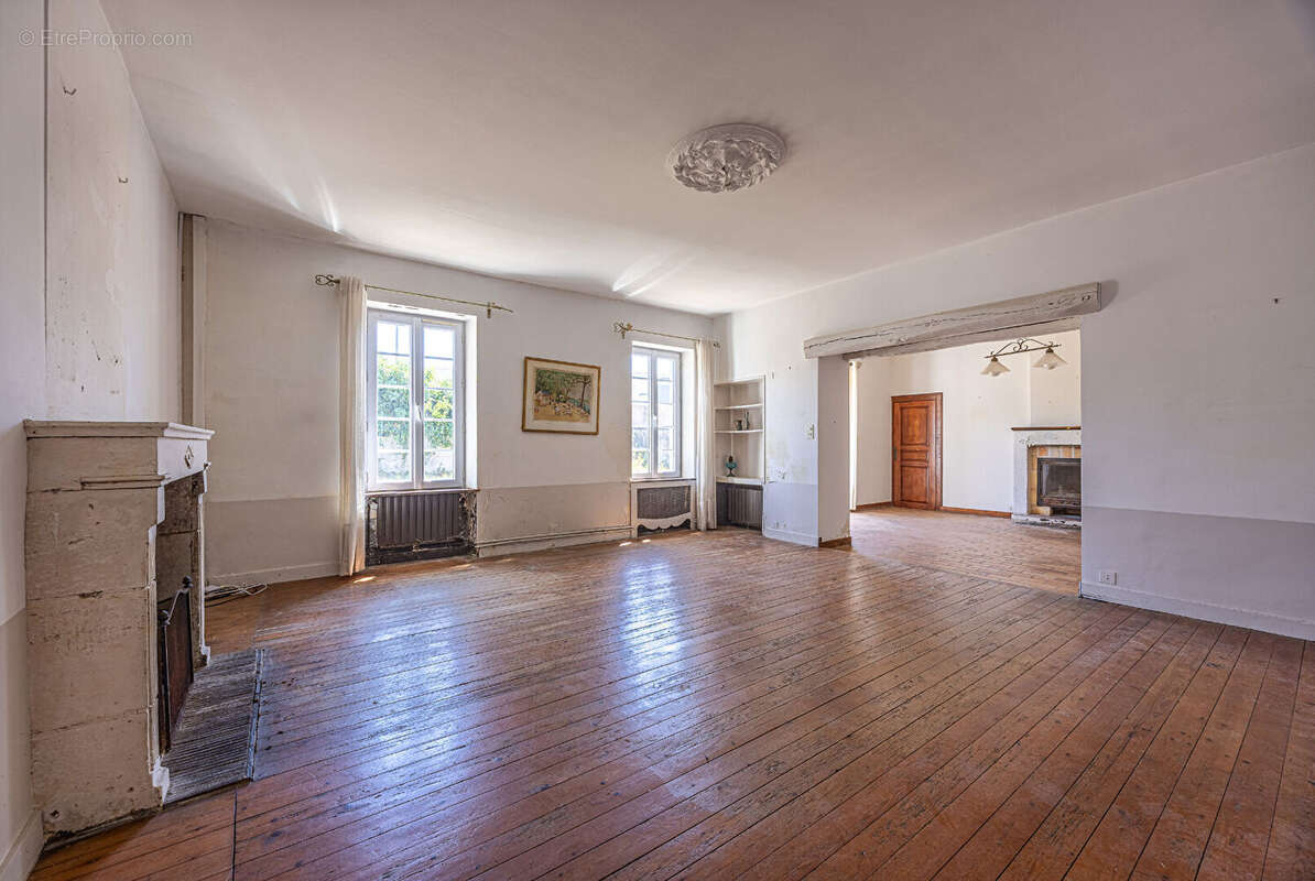 Maison 5 pièces à vendre à Périgny - 330 000 - photo 3