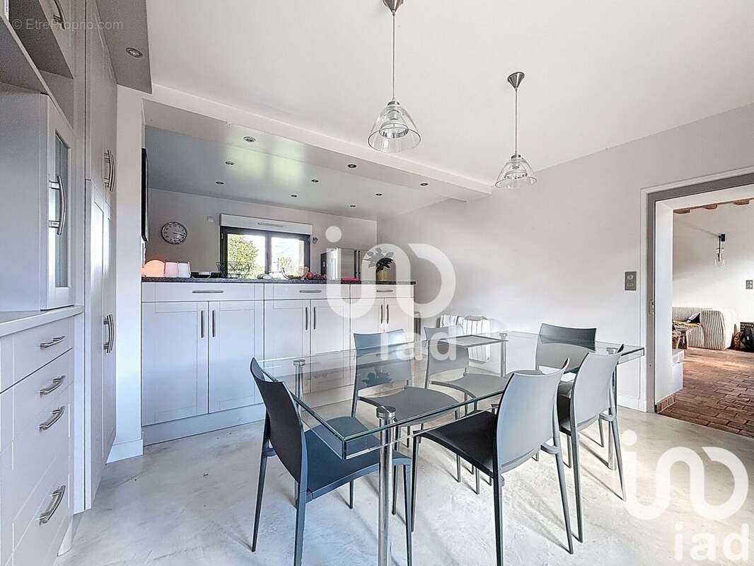 Photo 3 - Maison à BONSMOULINS