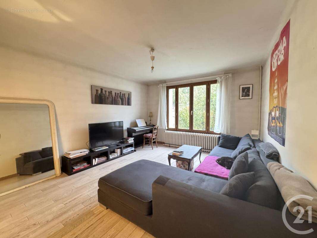 Maison à FONTENAY-SOUS-BOIS