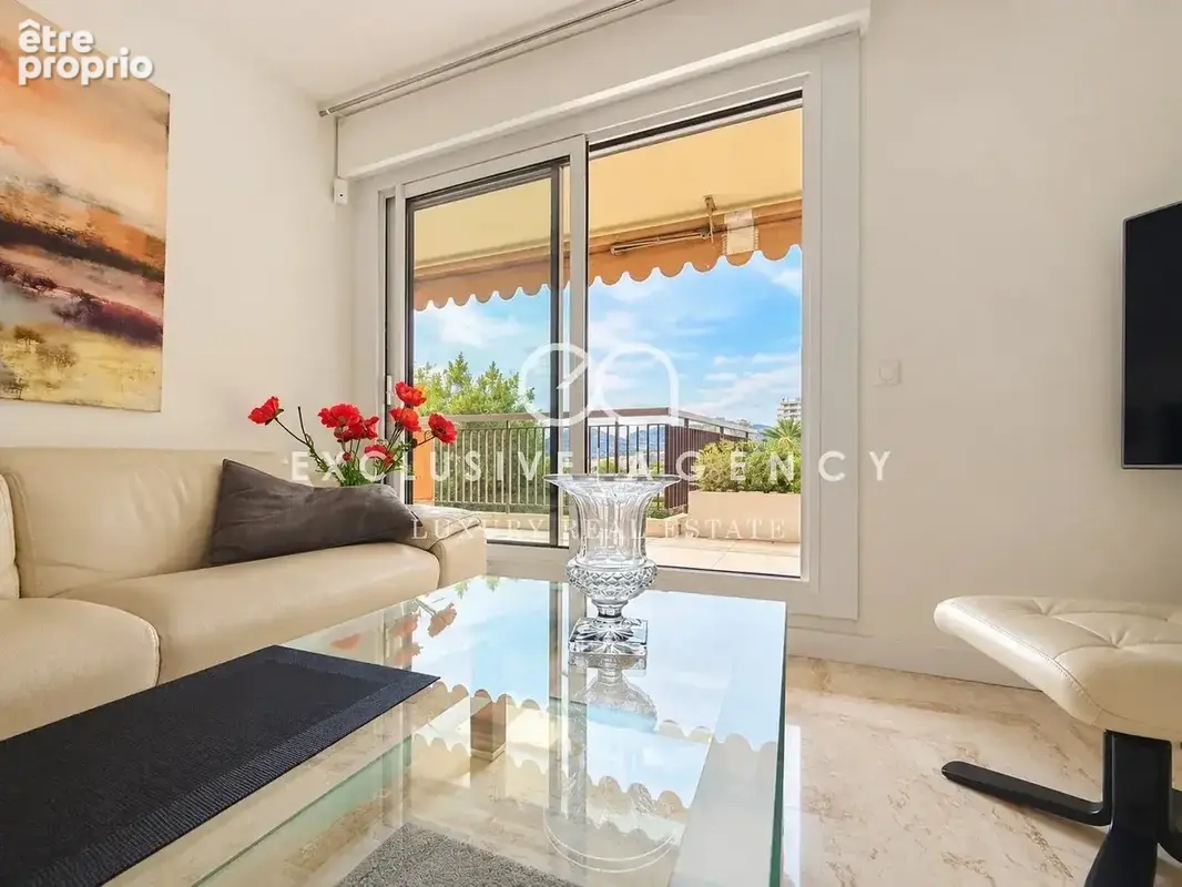 Mandelieu Marina - Appartement 5 pièces 101m² rénové - photo 5