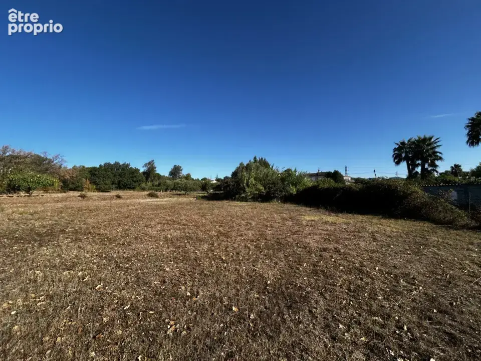 Terrain 1 055 m² à vendre à Puget-Sur-Argens (83480) - photo 2