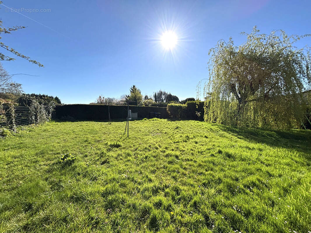 Maison à SAINTE-GENEVIEVE