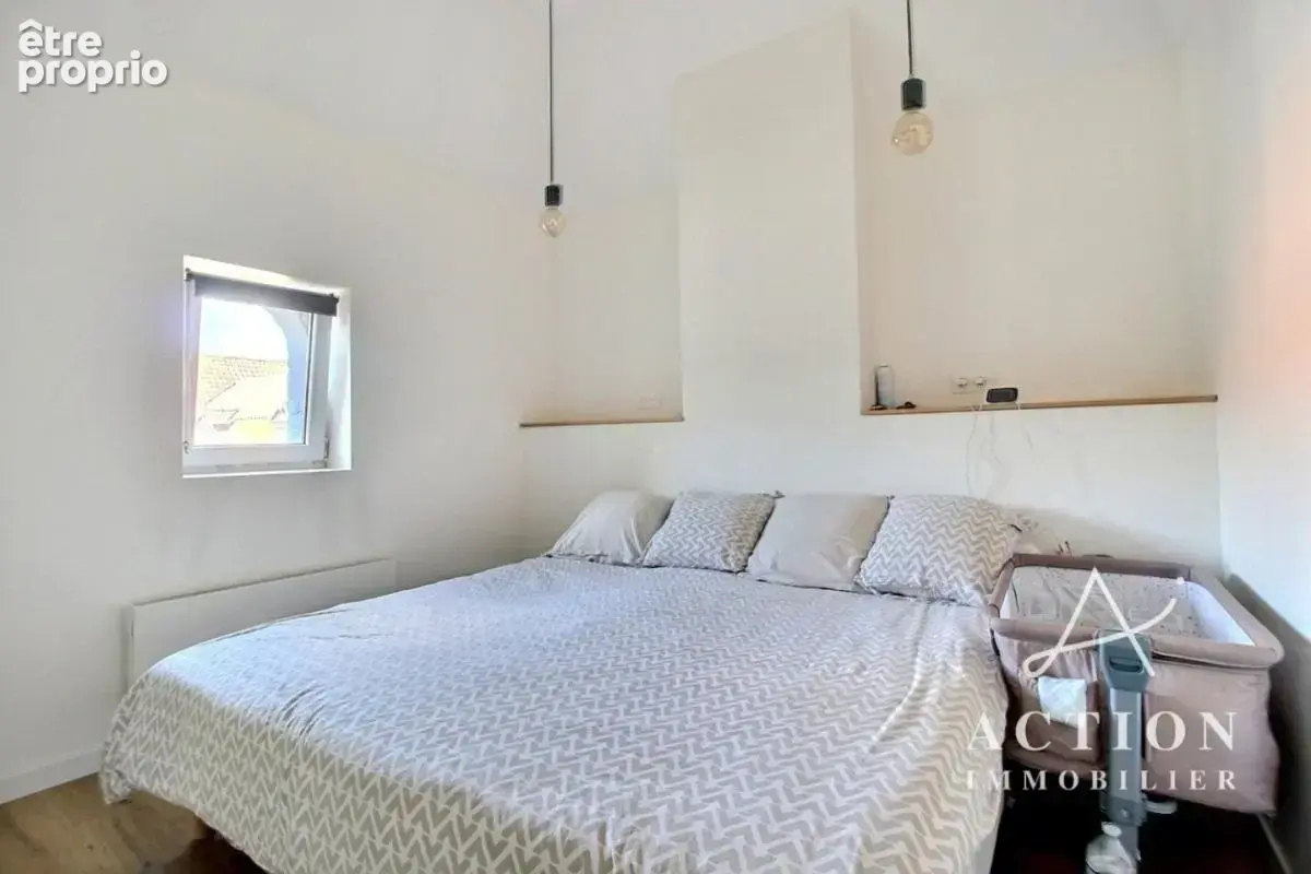 coup de coeur ancien corps de ferme de 110 m² habitables - 3 chambres - 2 SDB - Jardin et terrasse -  Grand garage - 5 stationne - photo 9