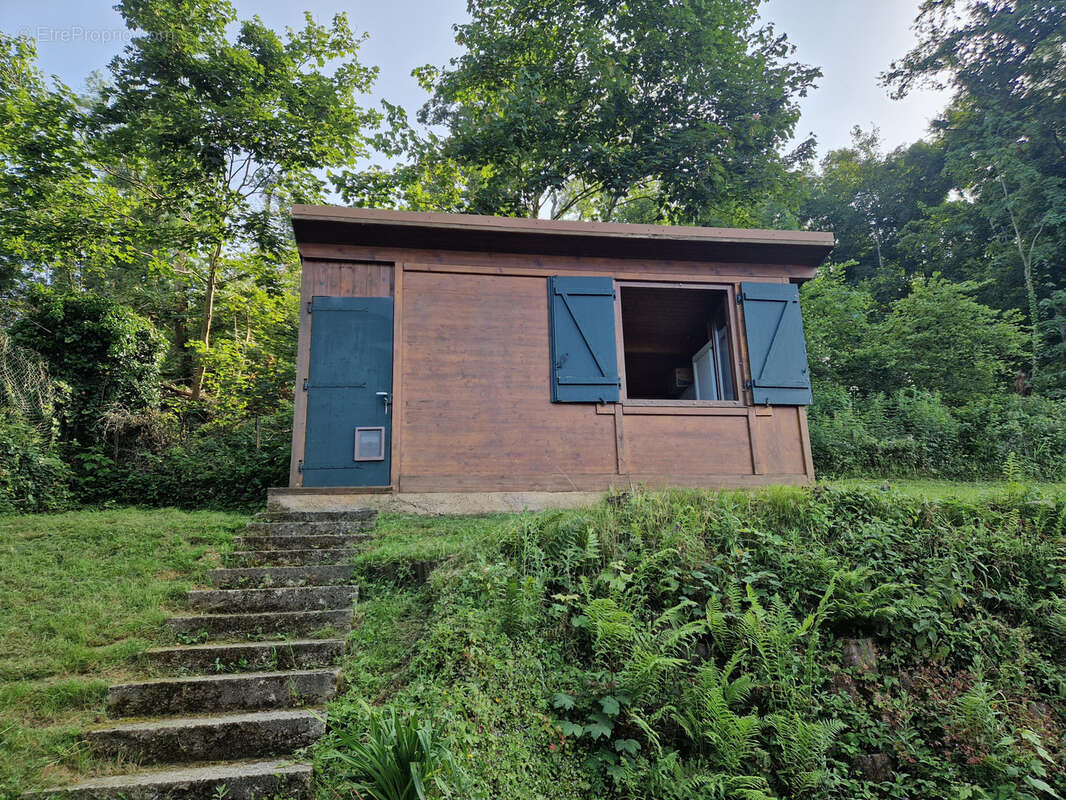 Maison à CONFLANDEY