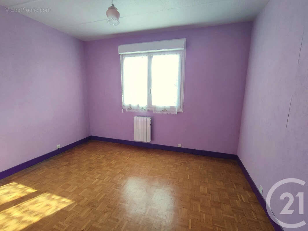 Maison à COSNE-COURS-SUR-LOIRE