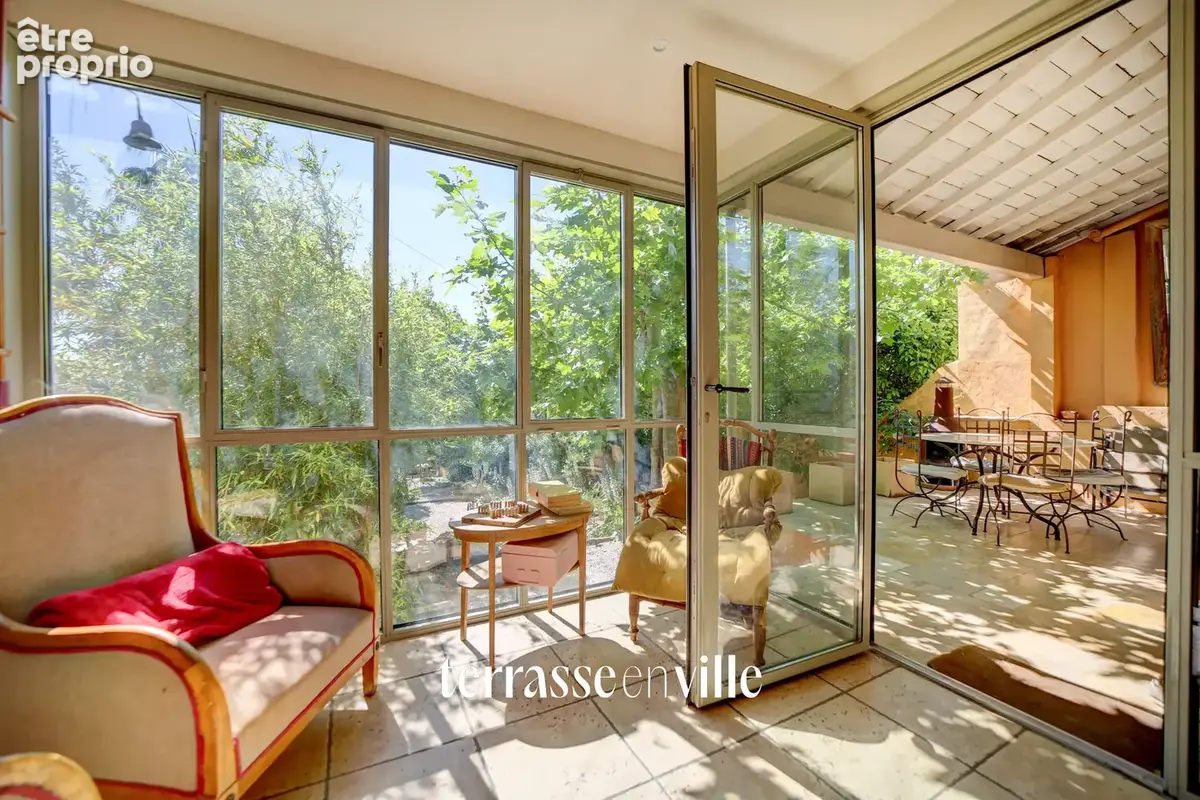 Sanary - port & plage à pied - maison de charme t7 - jardin- cave - aperçu mer - 850 000€ - photo 11