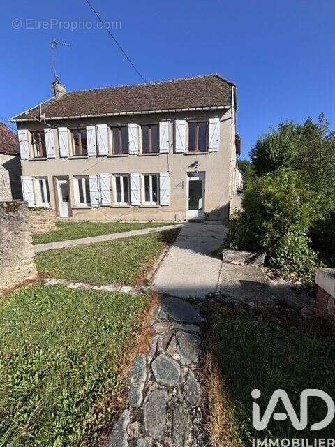 Photo 4 - Maison à LA FERTE-GAUCHER