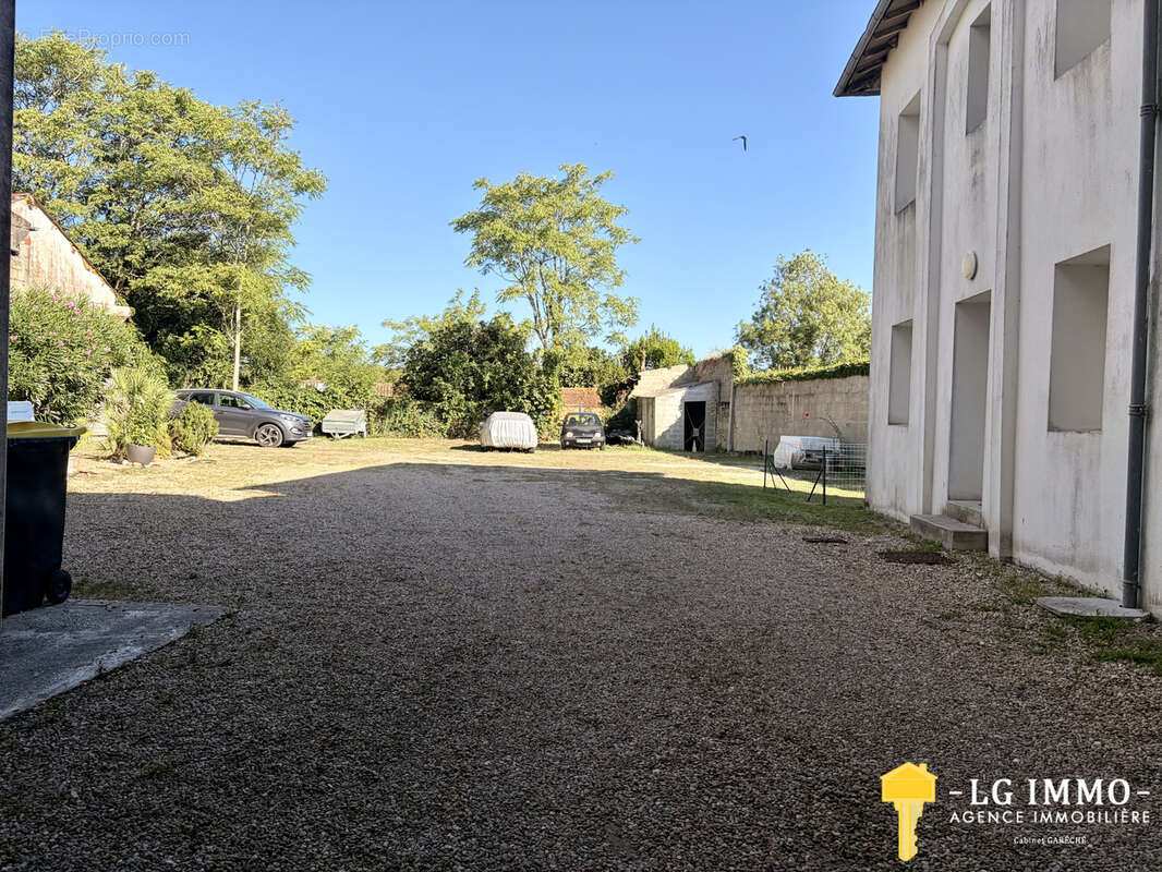 Appartement 45 m2, port de mortagne, parking - photo 14