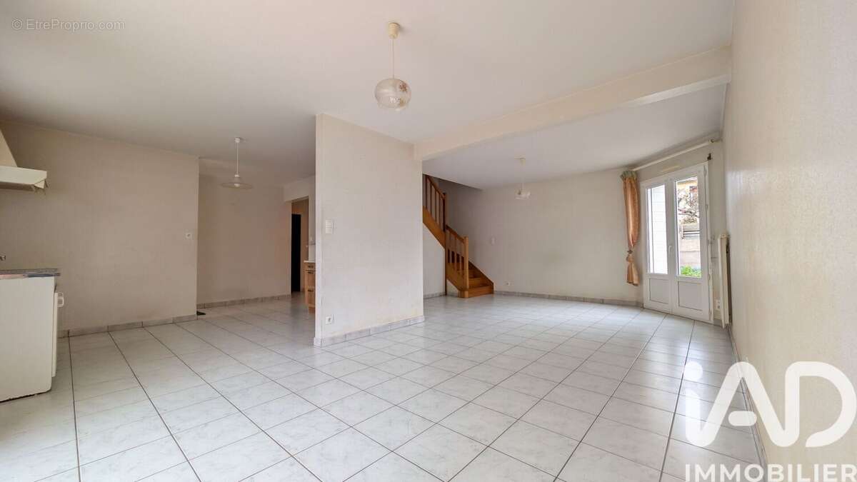 Photo 8 - Maison à LOCMINE