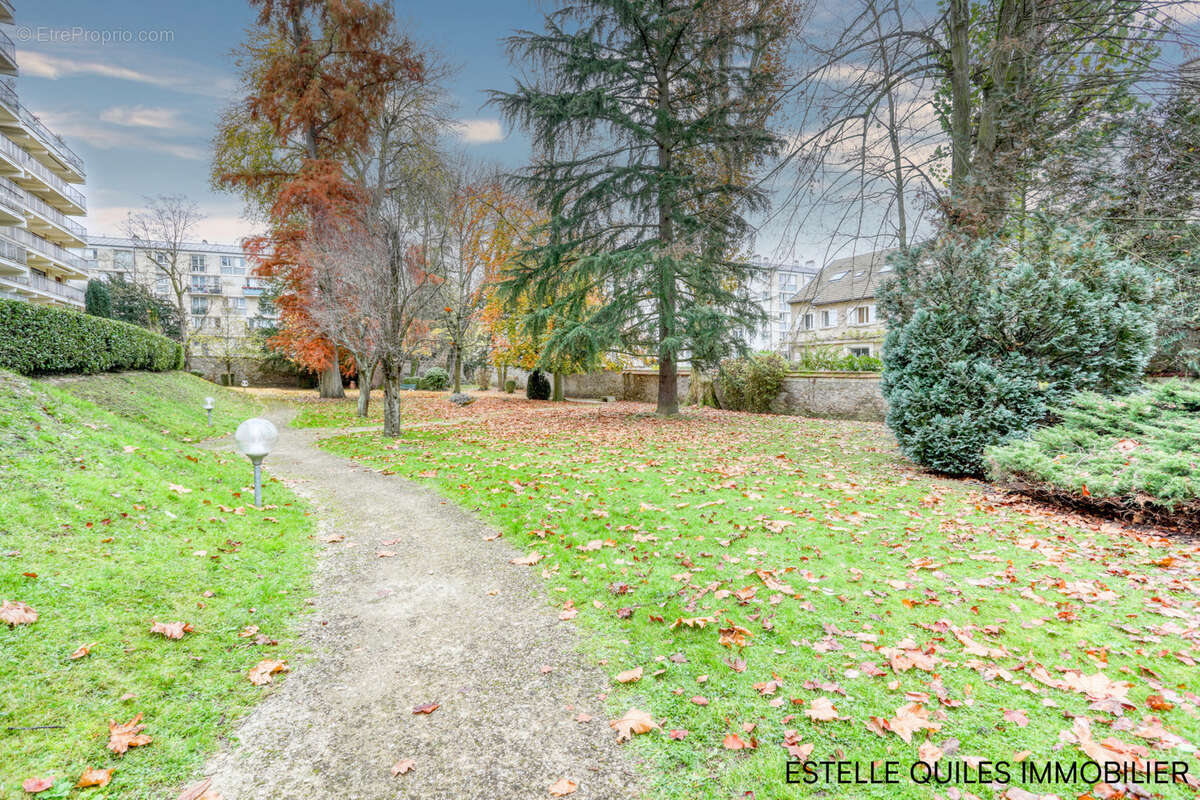 Appartement à VERSAILLES