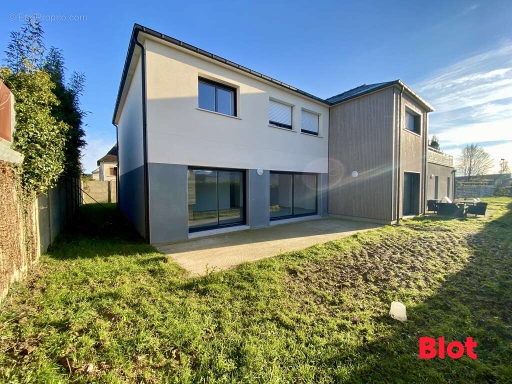 Appartement à MONTAUBAN-DE-BRETAGNE