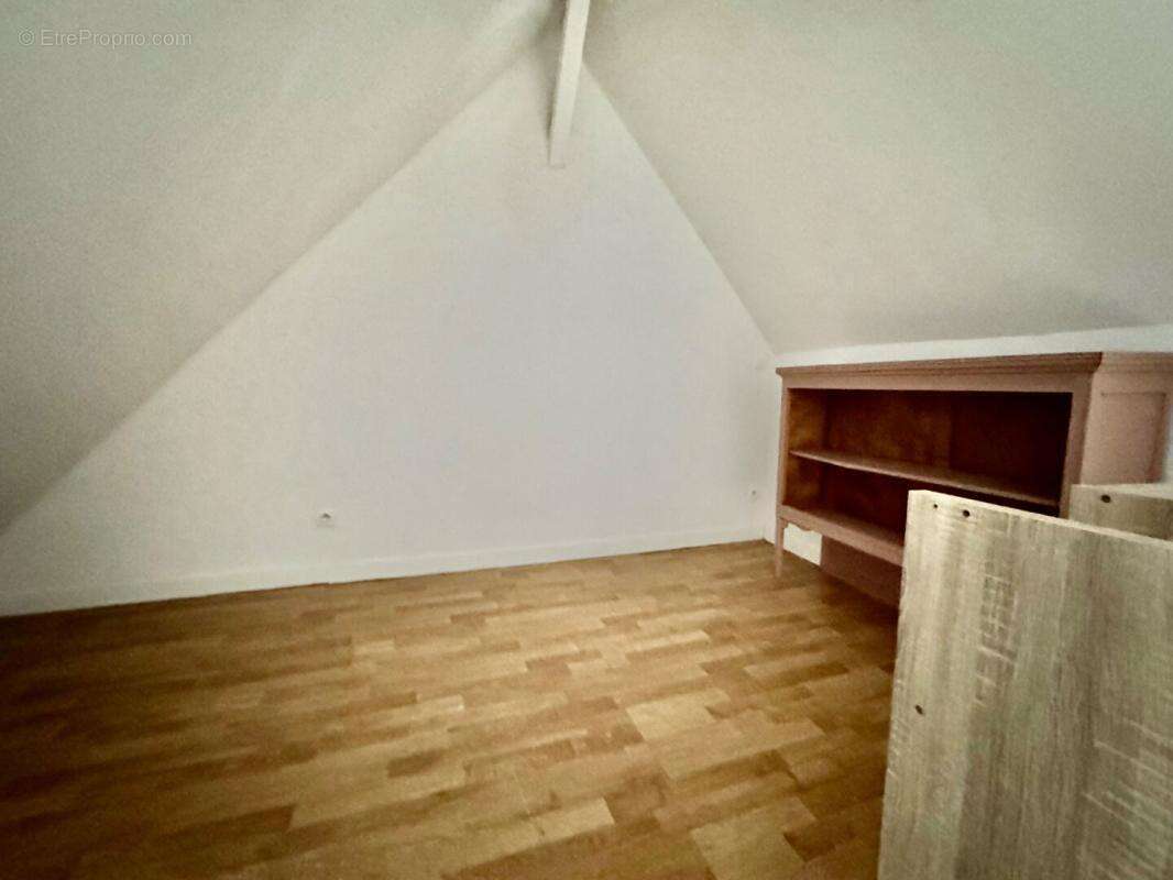 Très belle  Longère  de 129m2 , 3 chambres , grand jardin  GLISY (10mn d'Amiens ) - photo 9