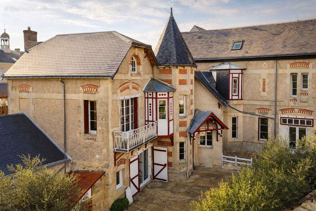 Maison à SEMBLANCAY