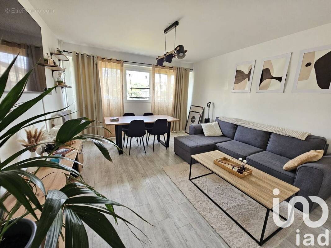 Photo 1 - Appartement à SAINT-ANDRE-LES-VERGERS