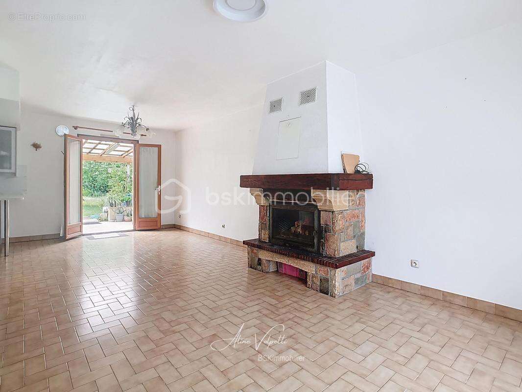 Maison à BOIS-LE-ROI