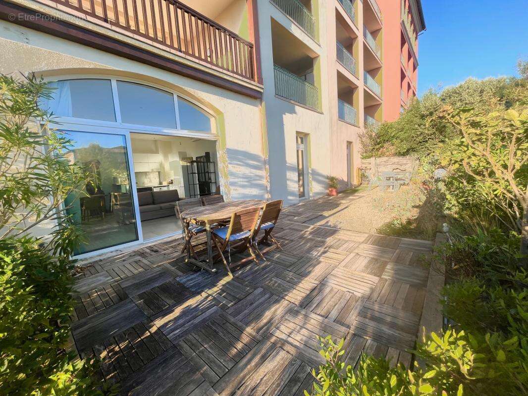 Appartement à LES ISSAMBRES