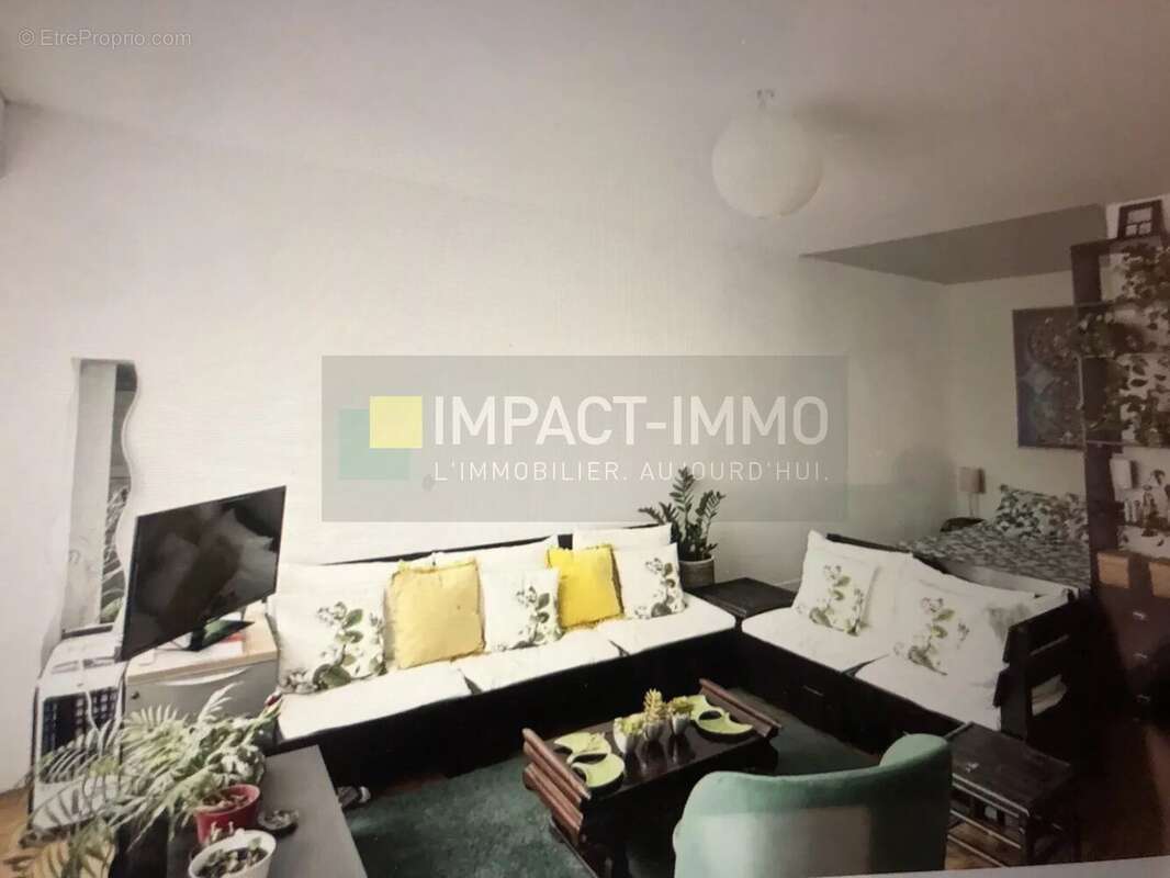 Appartement à LEVALLOIS-PERRET