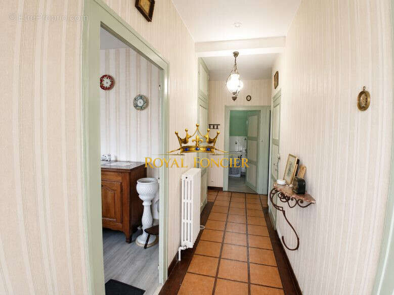 Maison 80 m² à Ligueil  - photo 7