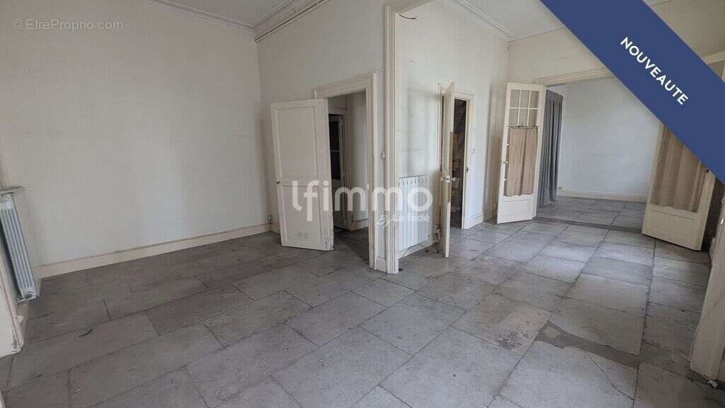 Appartement T4 de 92 m² - Montpellier Gambetta - photo 3