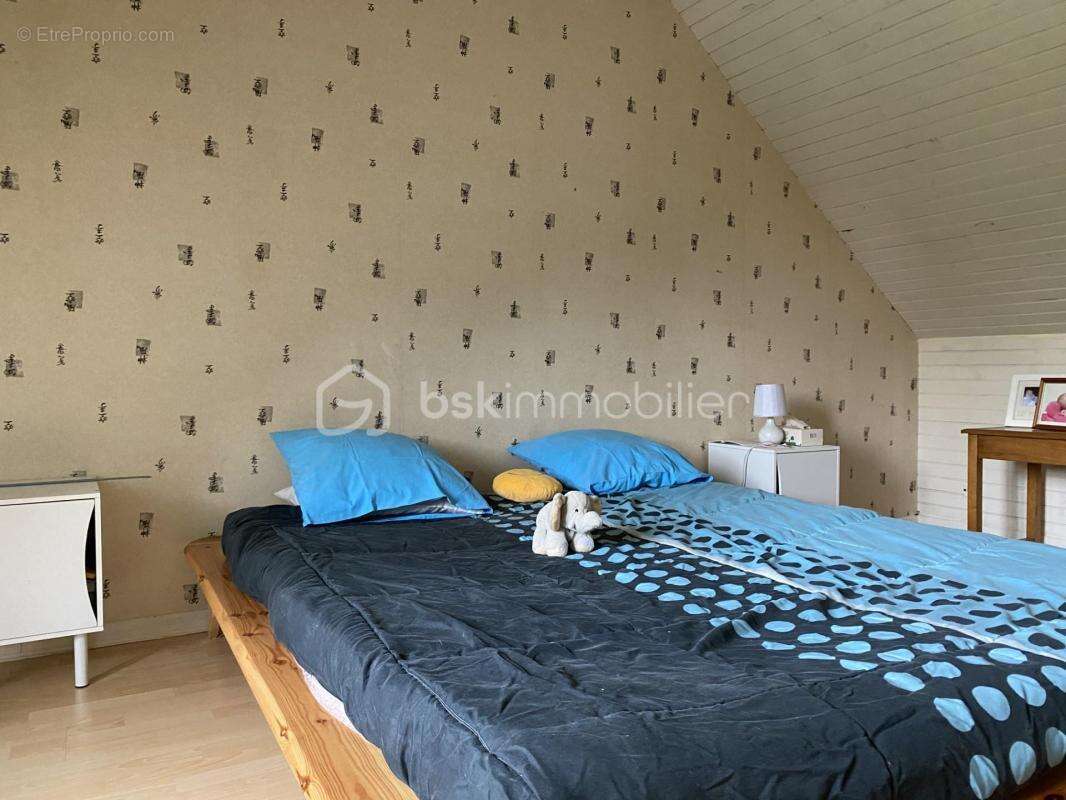 Maison à CHATEAUNEUF-EN-THYMERAIS